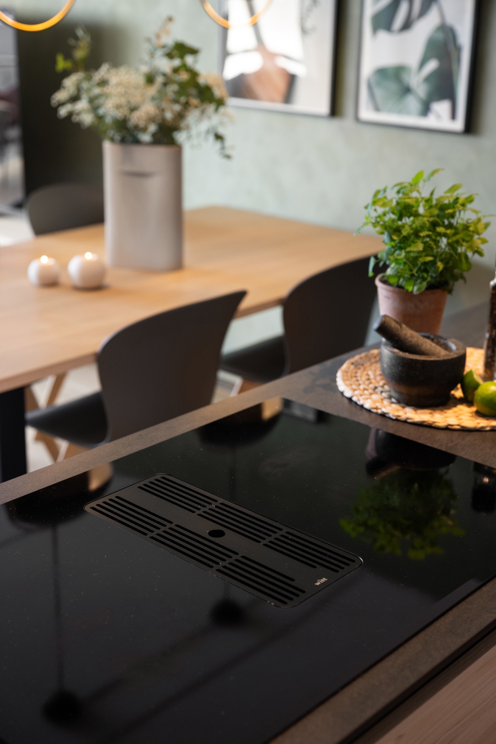 - Induksjonstopp med integrert ventilator - Galleribilde