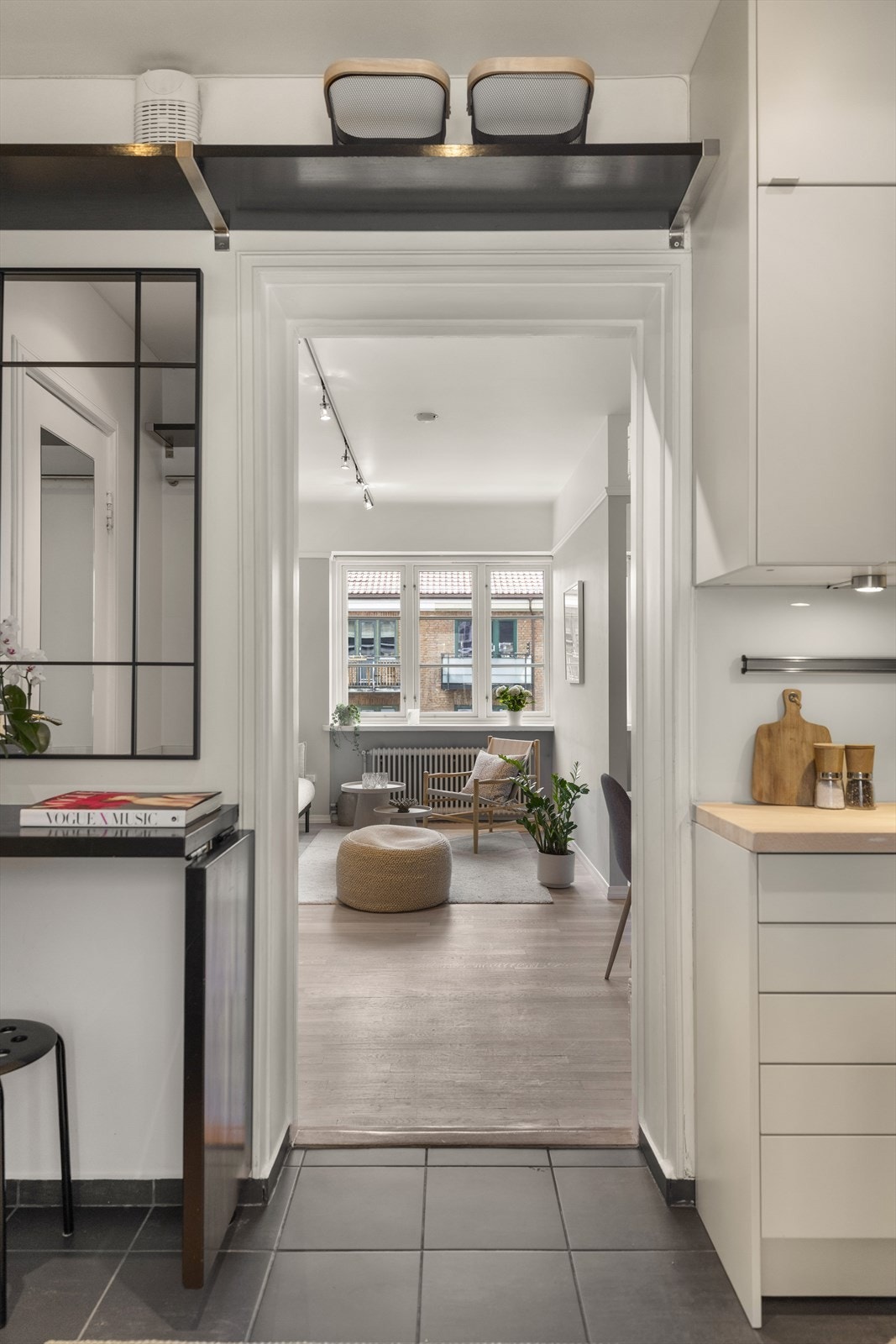 Leiligheten er jevnlig vedlikeholdt og pusset opp. Fremstår som innflytningsklar Galleribilde