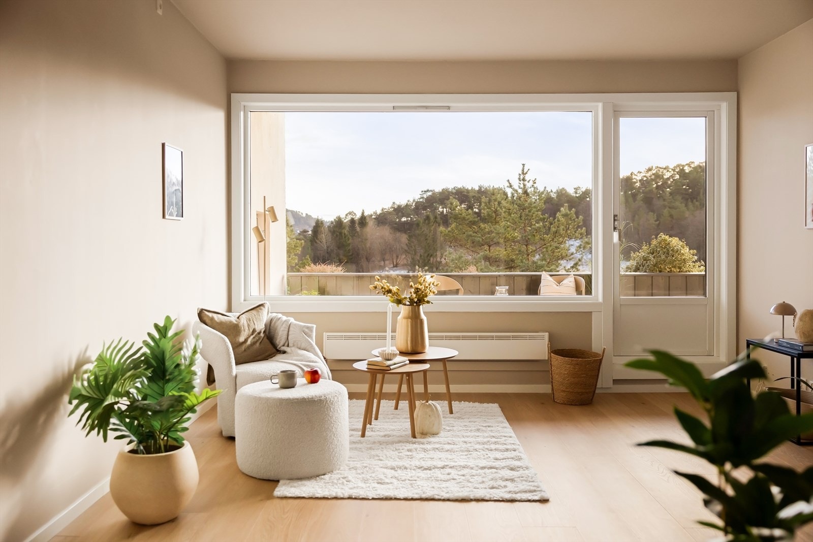 Velkommen på visning i Barliveien 24. Silje Holte / @frkFotografsuper Galleribilde