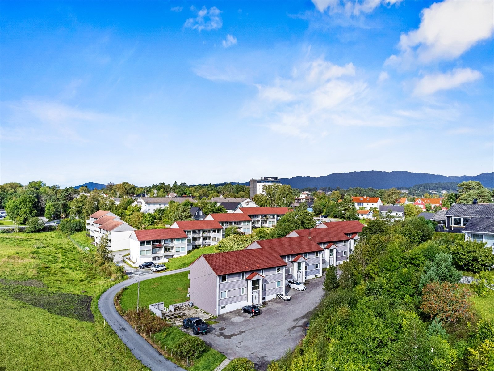 Gullskar Fasade bak.jpg Galleribilde