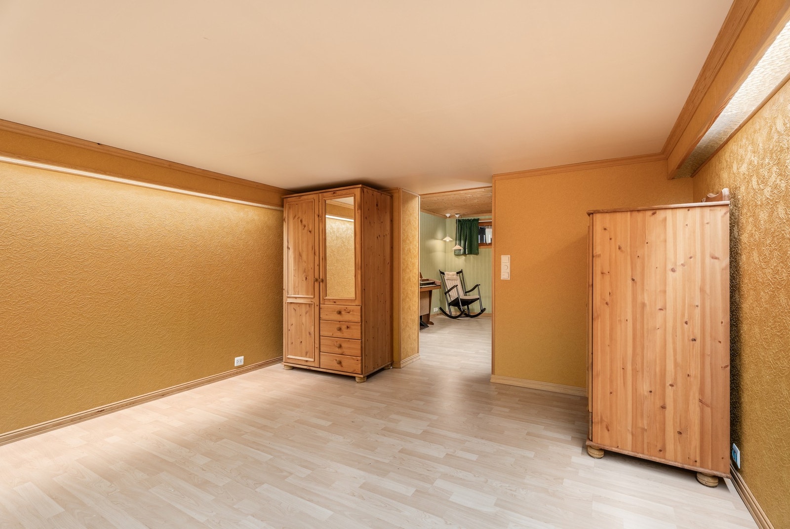 Boligen fremstår som vedlikehold i forhold til alder og har gode planløsninger. Galleribilde