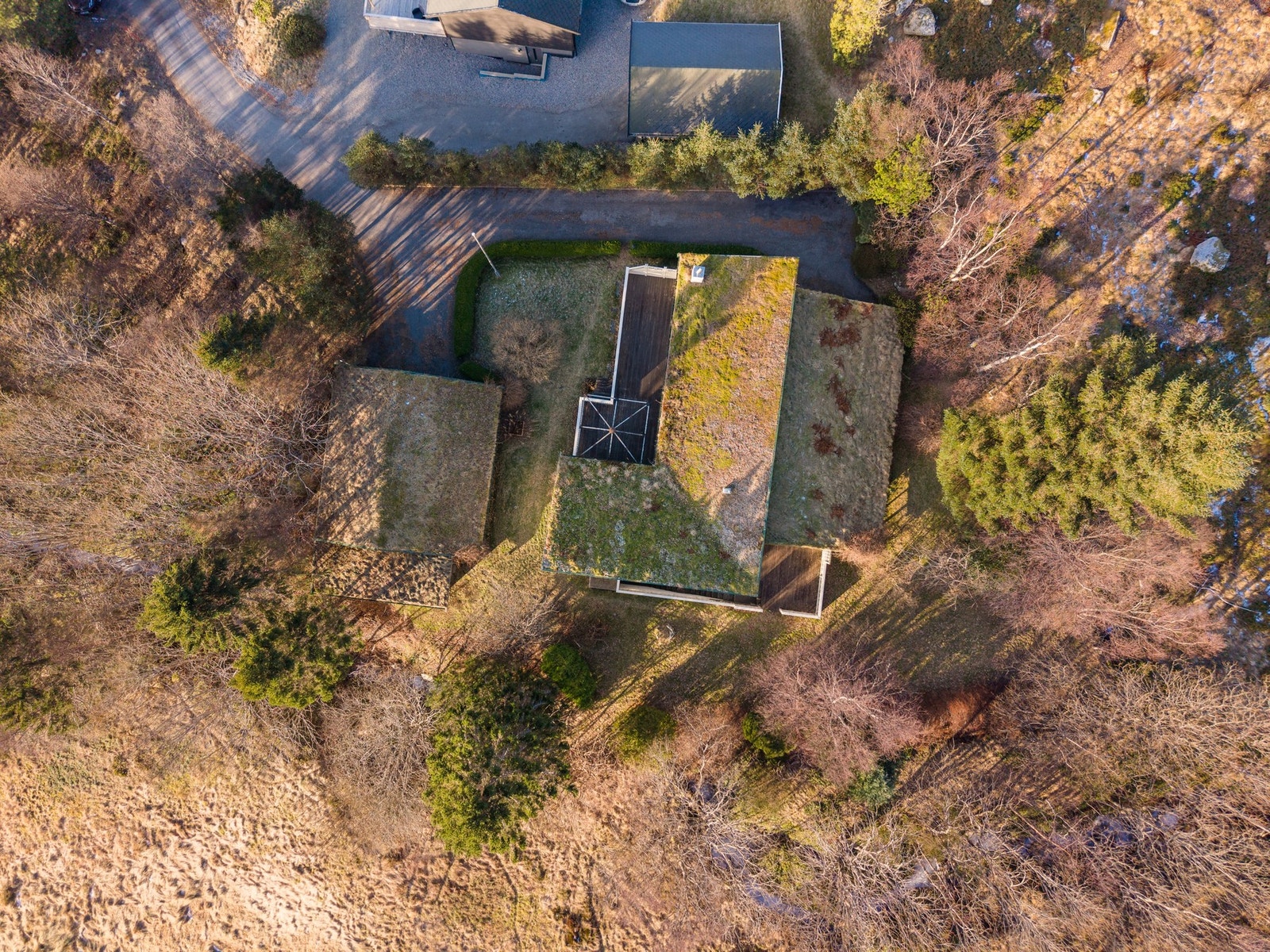 Sandvikvegen 24, fugleperspektiv. Galleribilde