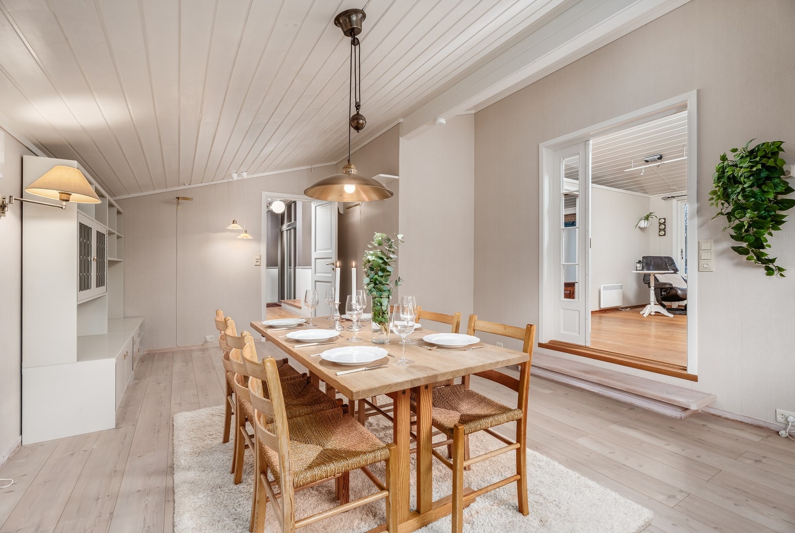 Viste du at " ønsket overtakelse" i ditt bud kan være avgjørende for selger ? Spør oss om premium rådgivning. Galleribilde