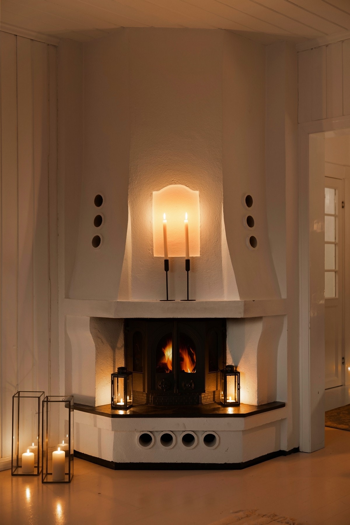 Setter kveldsstemningen en vinterkveld Galleribilde