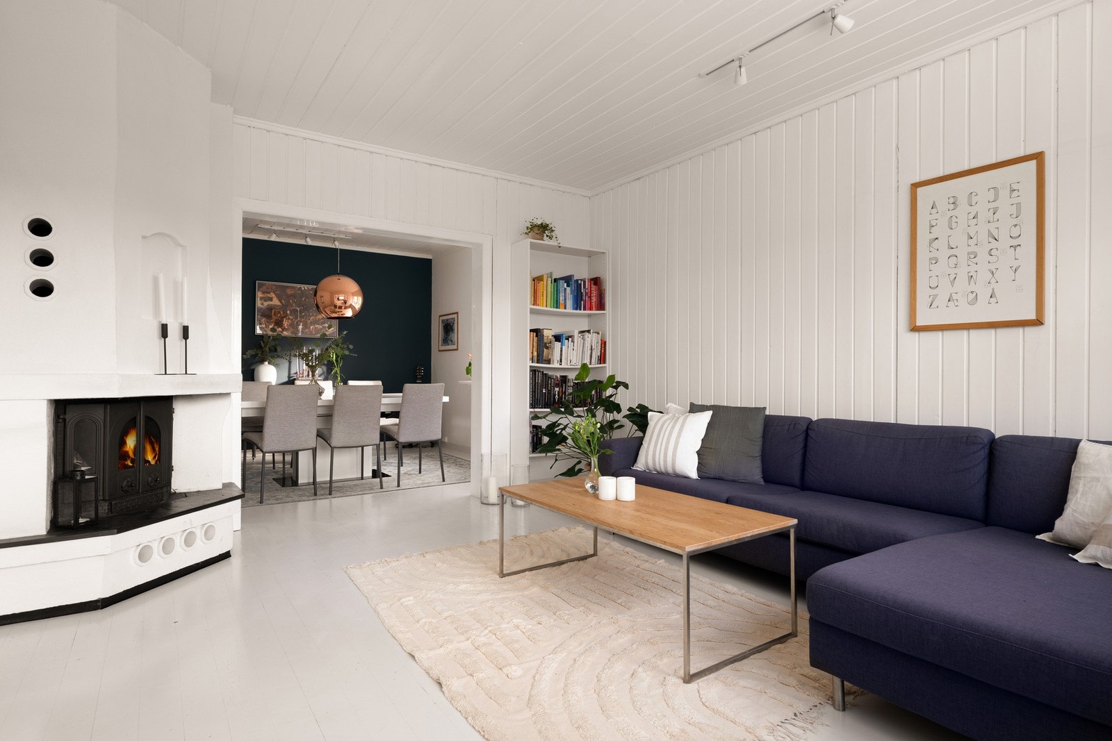 Åpen løsning mellom stue og spisestue Galleribilde