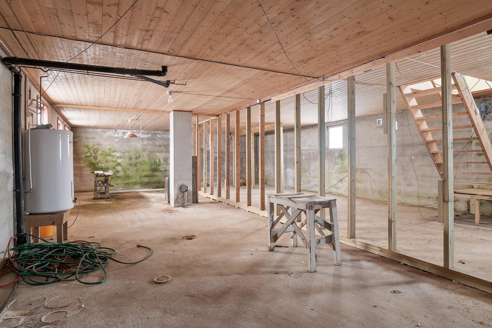 Kjelleren er uinnredet Galleribilde