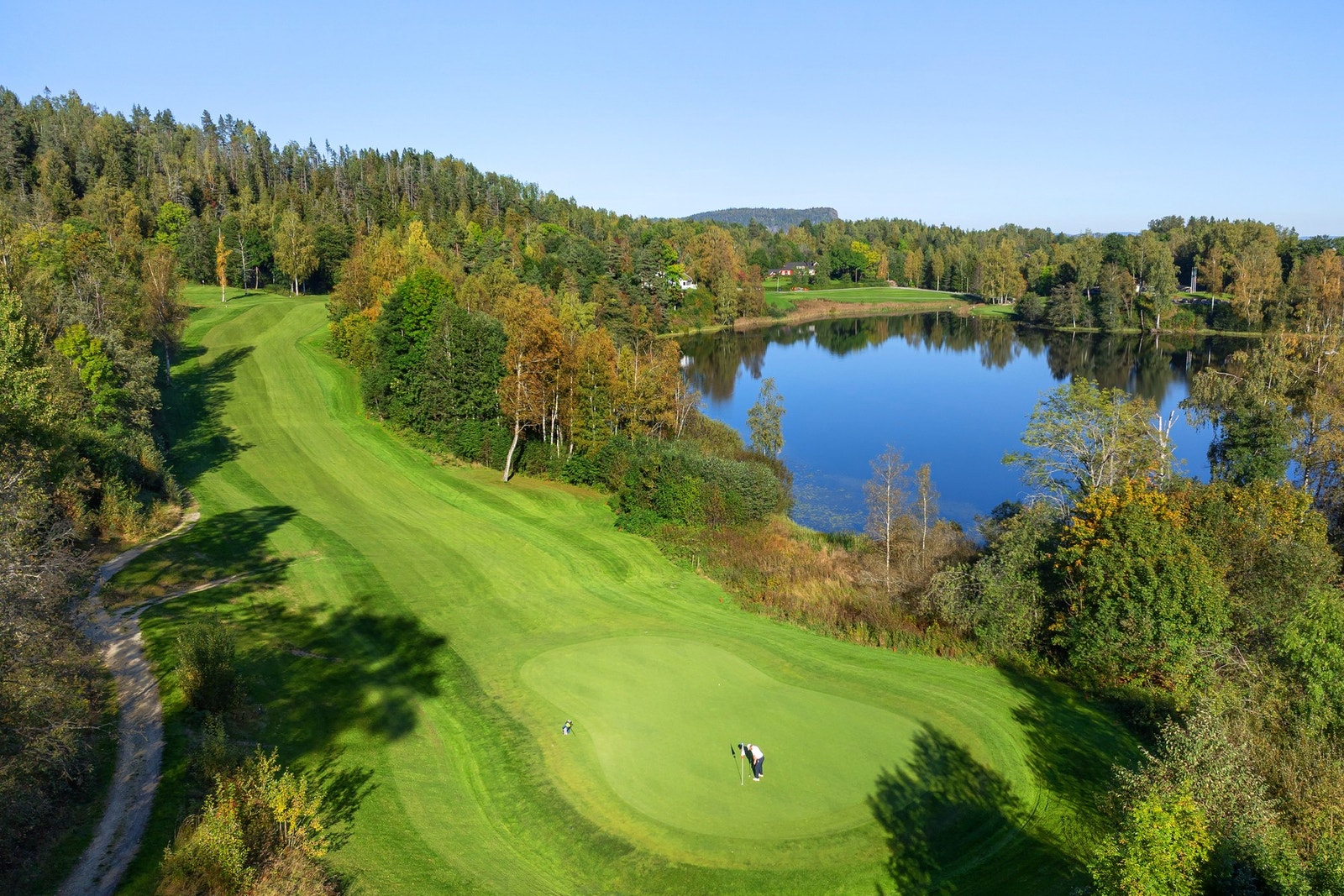 For den golfinteresserte ligger Asker golfbane i umiddelbar nærhet. Galleribilde