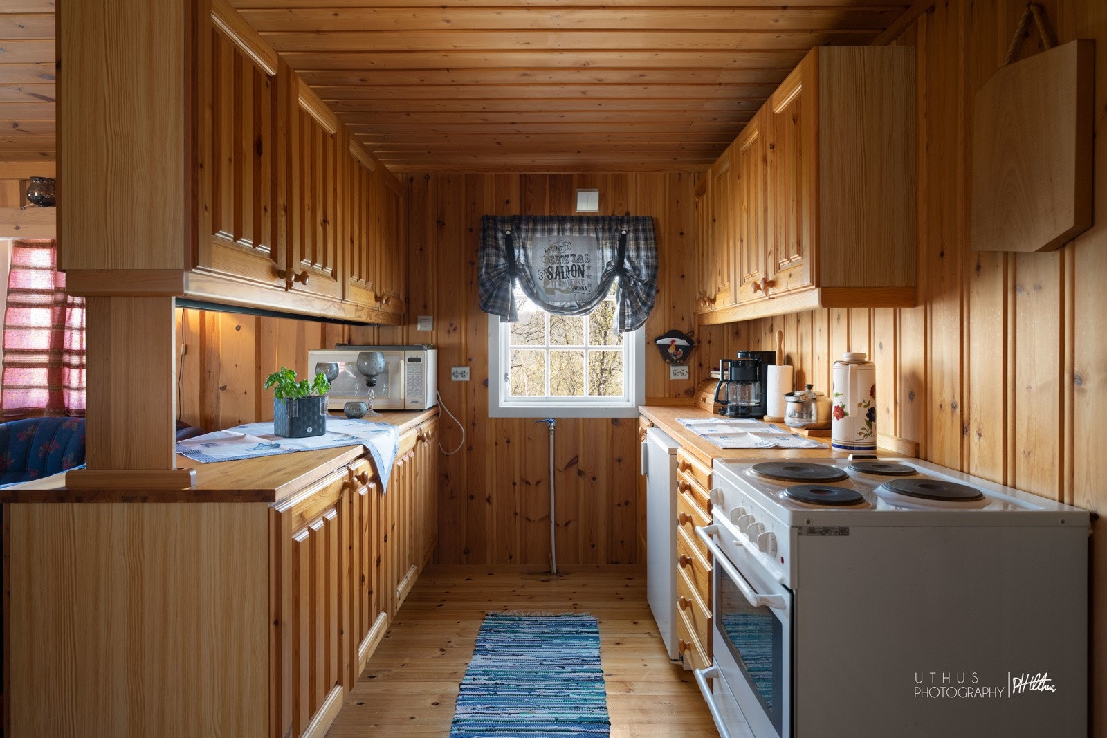 Krane på vegg med innlagt vann (Ikke noe godkjent avløp) Galleribilde