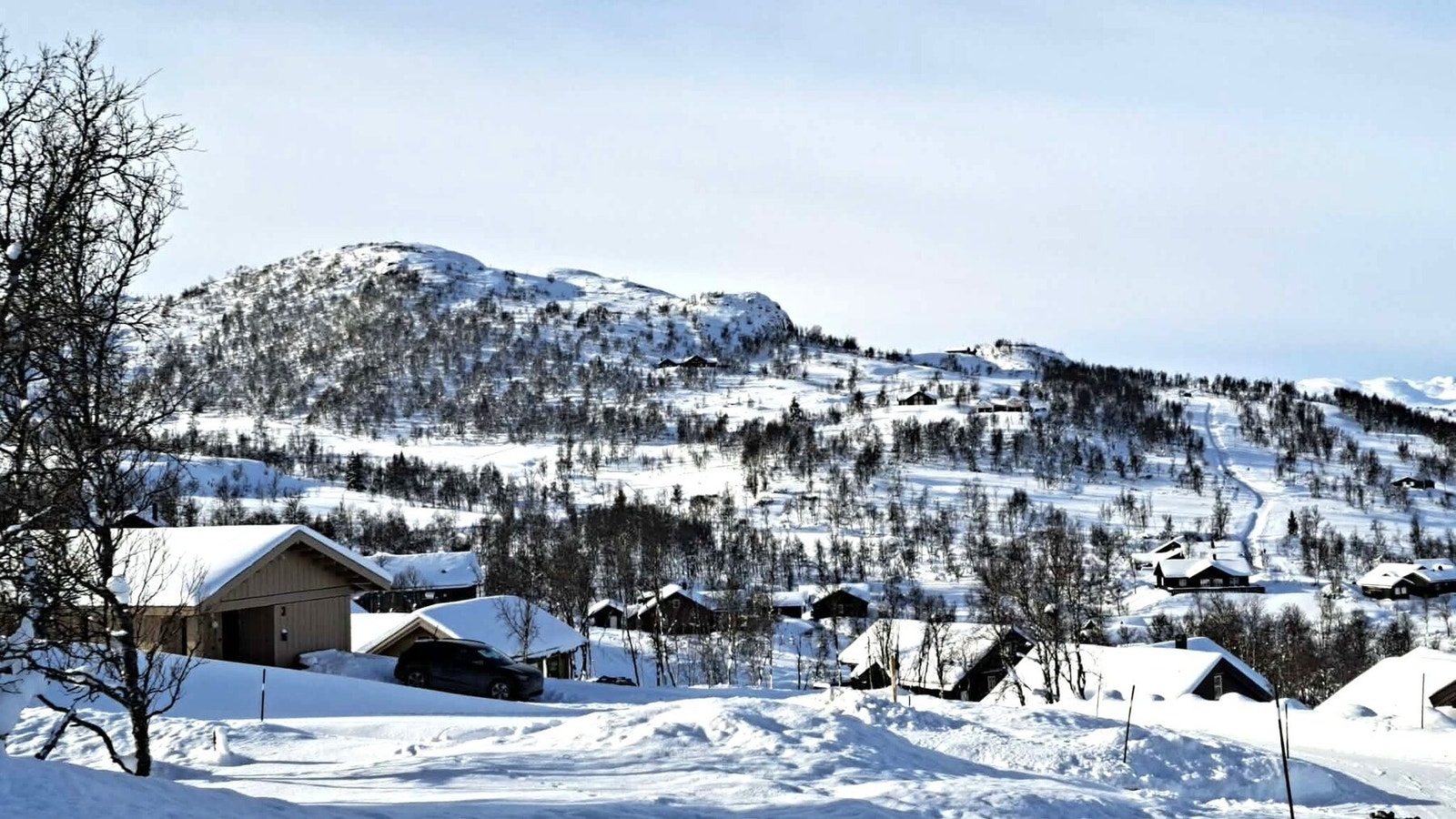Fra hytteområdet på Heimvegli Galleribilde