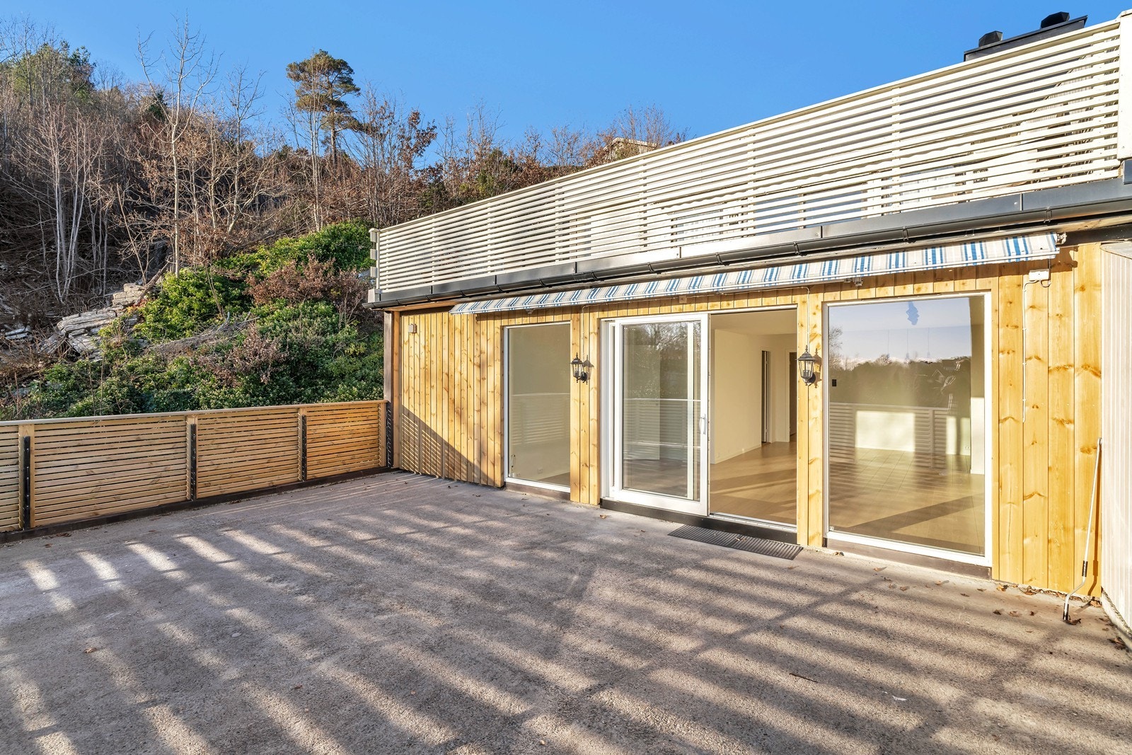 Det er ny kledning og nye vinduer Galleribilde