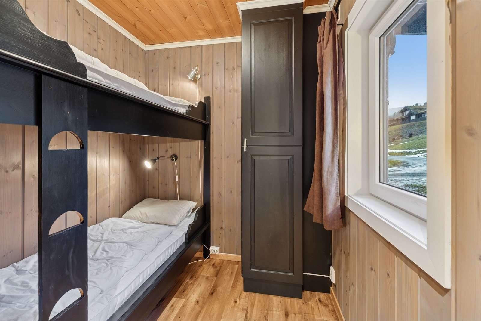 Soverom 2 - beliggende i 1. etasje. Galleribilde