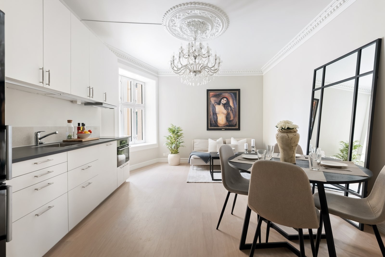 Leiligheten har en god planløsning, og er pusset opp i 2026. Galleribilde