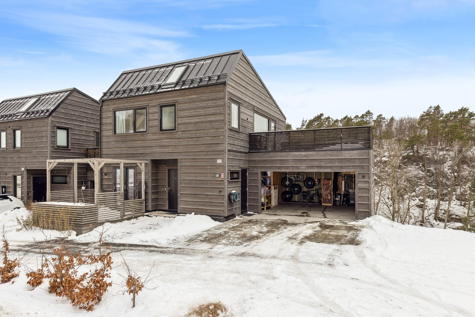 Parkering i en integrert garasje på 31 m². Galleribilde