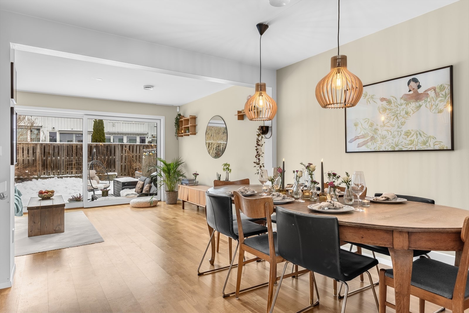 Stian Aaberg v/ DNB Eiendom presenterer Enebakkveien 230E! Galleribilde