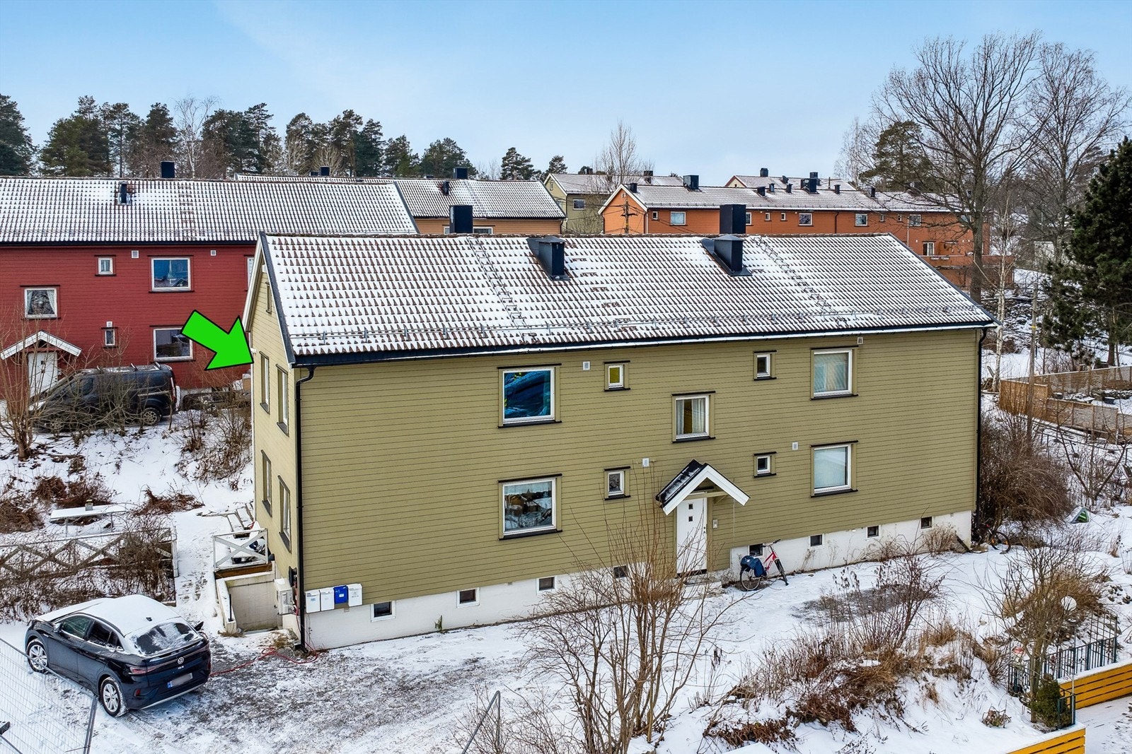 Pen leilighet med alt på ett plan beliggende i 2. etasje. Kort vei til Tangen Senter, skoler, barnehager og offentlig kommunikasjon. Foto: Per O. Skjellnan v/Efkt Galleribilde