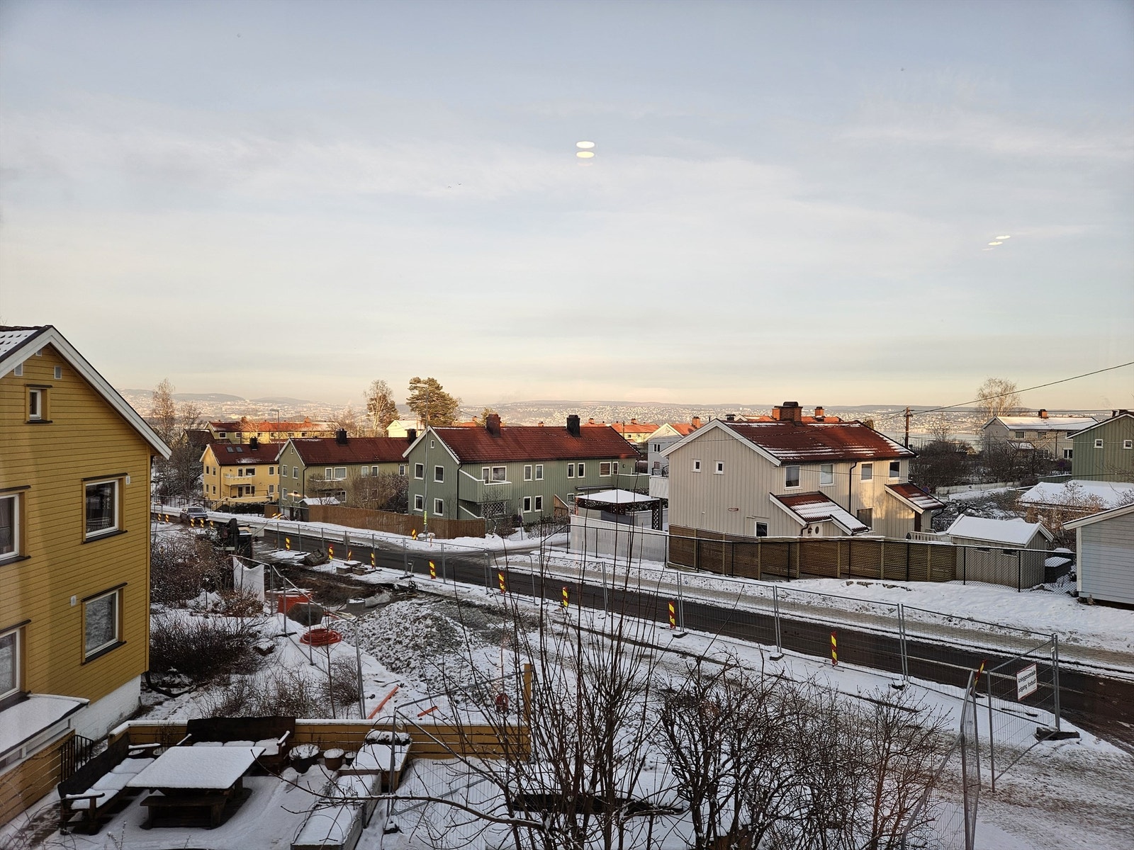 Utsikt fra kjøkkenet. (Selgers bilde) Galleribilde