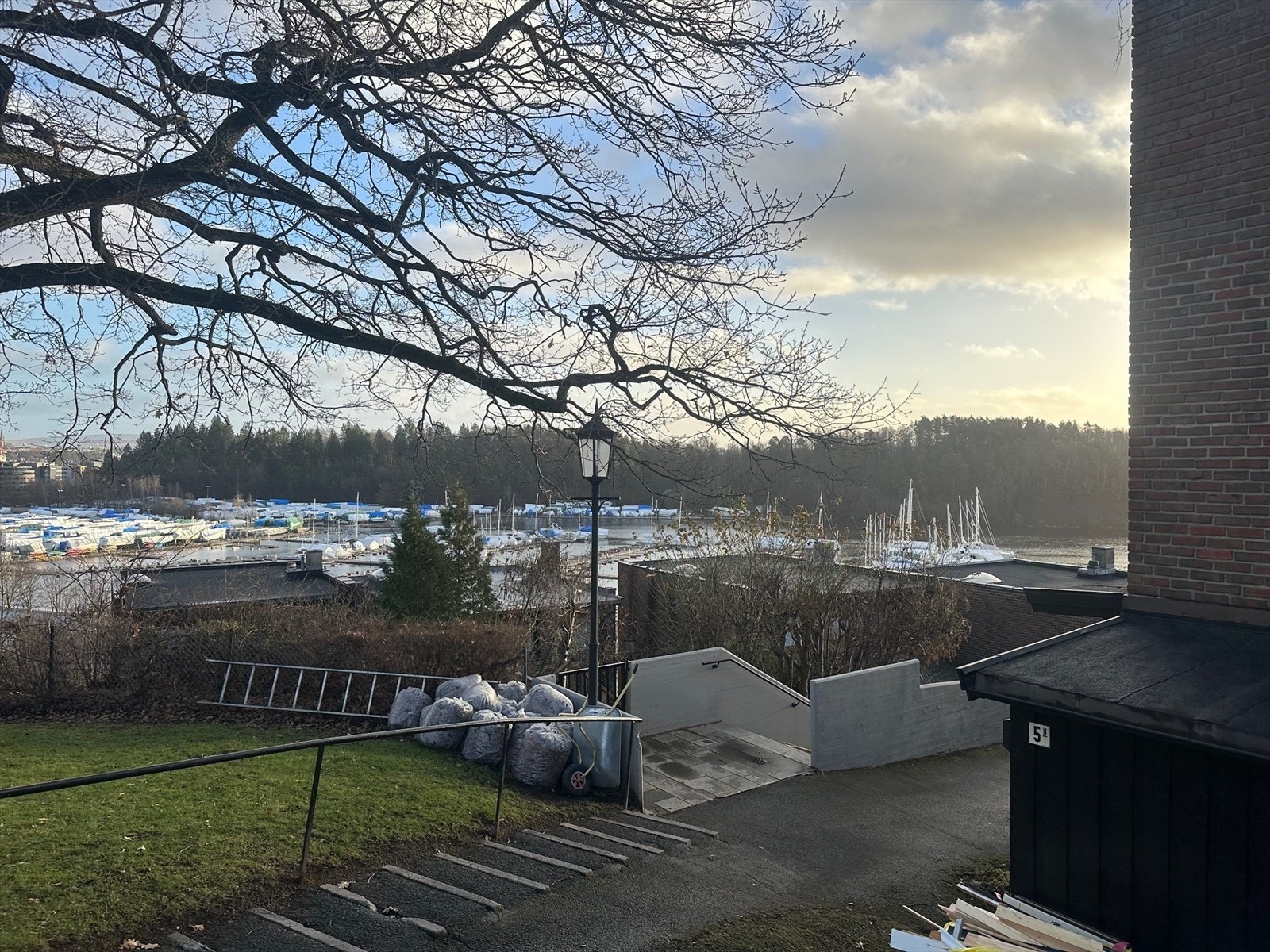 Flott utsikt mot Bestumkilen fra fellesområdet. Galleribilde