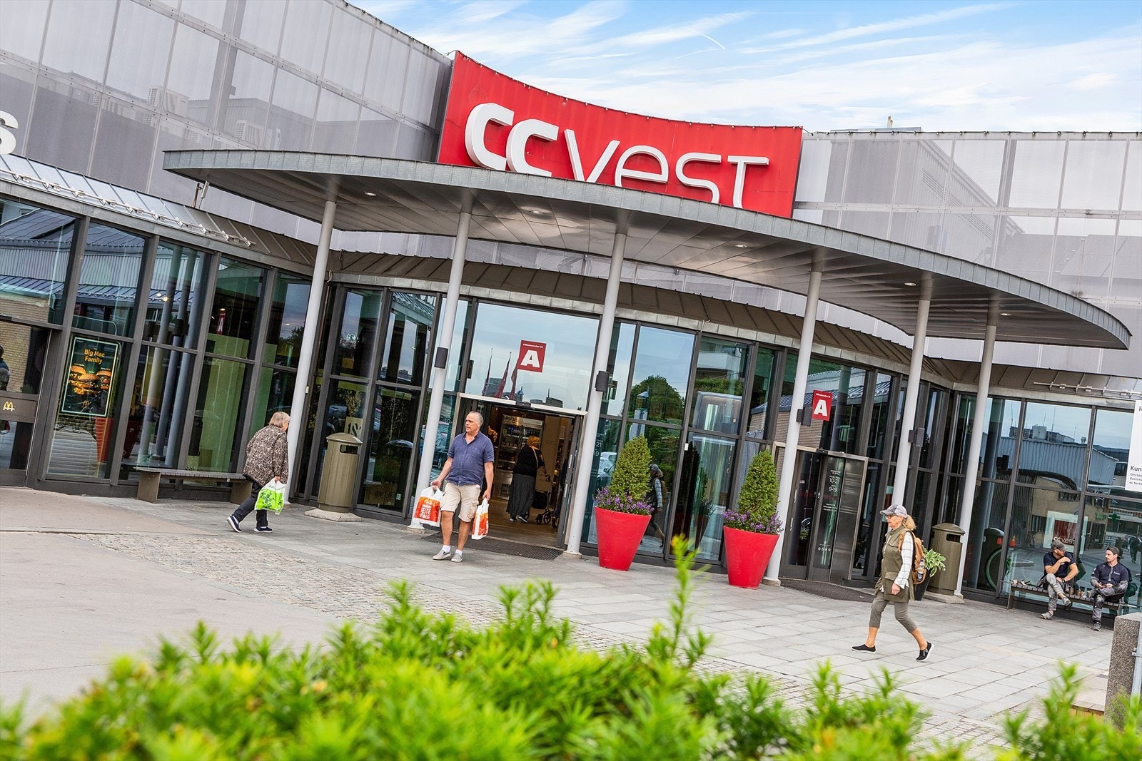 Handlesenteret CC Vest på Lilleaker ligger i kort avstand. Galleribilde