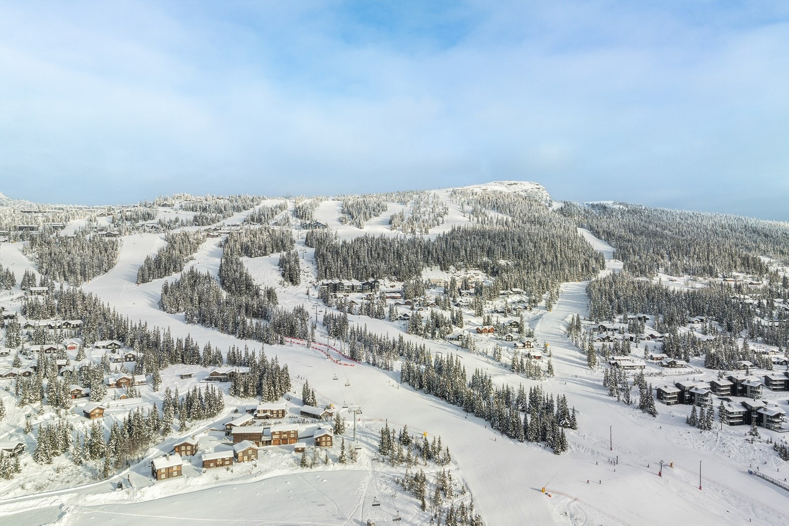 Området byr på et omfattende nettverk av preparerte langrennsløyper. Galleribilde