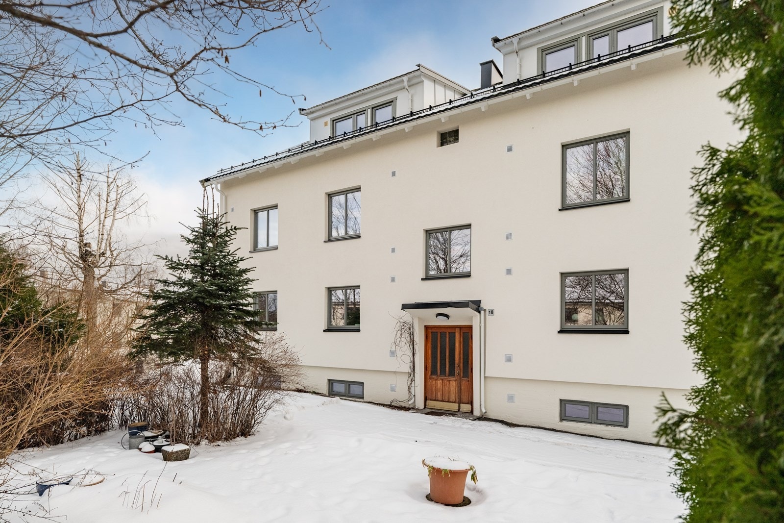 Sameiet har nylig hatt fasaderehabilitering, etterisolering og vindusbytte Galleribilde