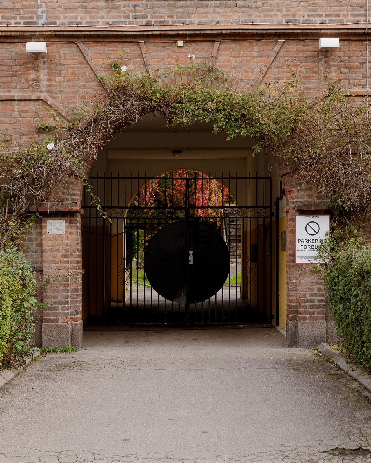 Et nydelig inngangsparti som ønsker deg velkommen inn! Galleribilde