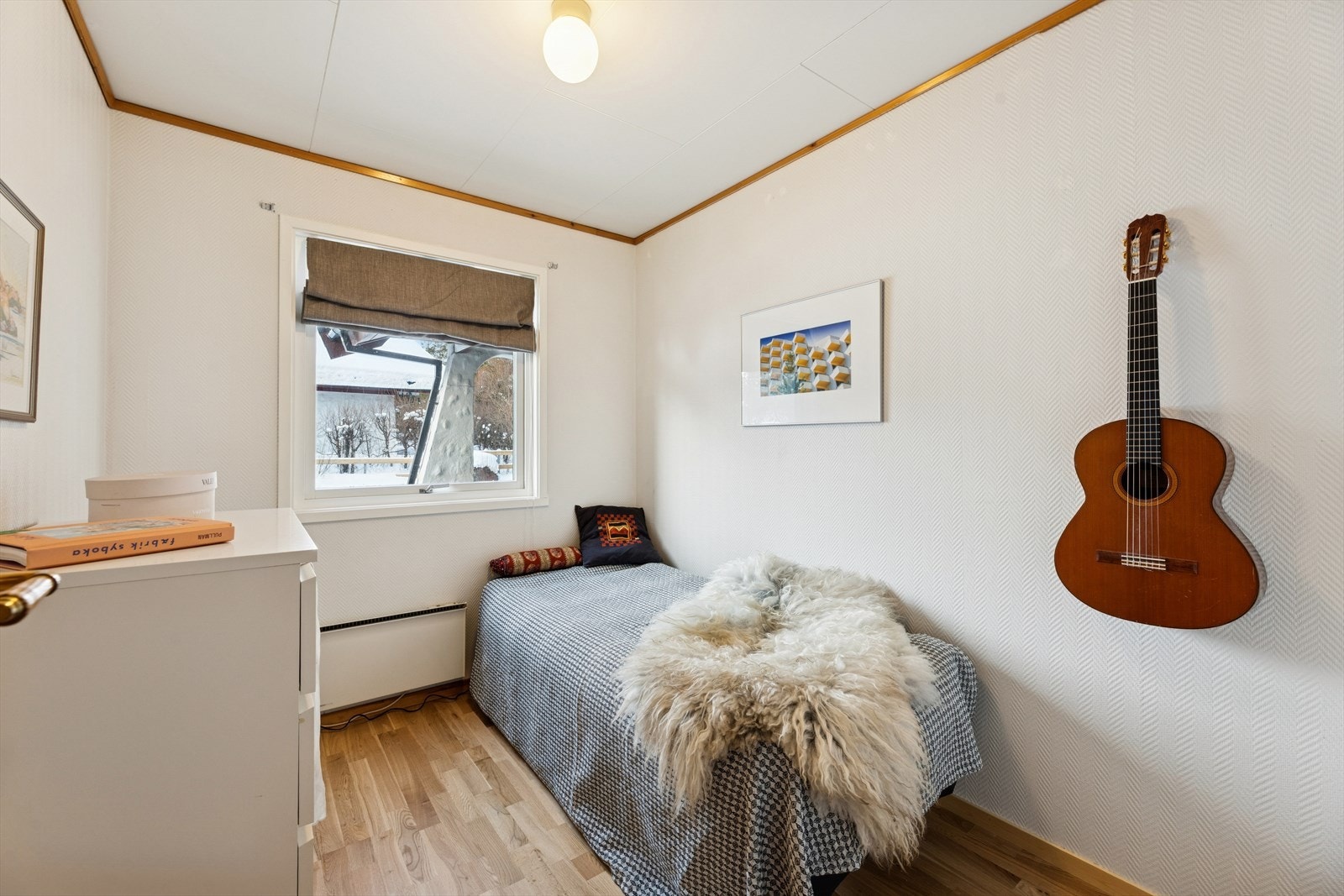 Soverommene kan enkelt tilpasses ulike behov - enten du ønsker kontor, gjesterom eller barnerom, gir planløsningen stor fleksibilitet. Galleribilde