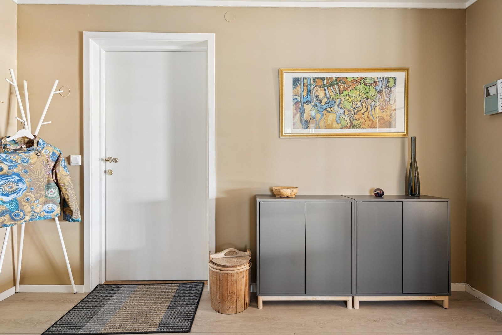 Behagelige og moderne farger som setter en god stemning. Galleribilde