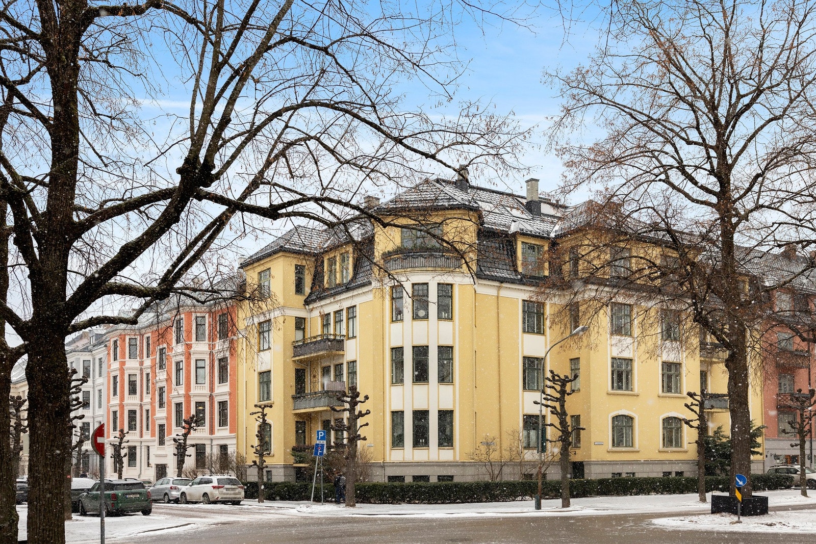 Velkommen til Helt perfekt visning i Løvenskiolds gate 18A Galleribilde