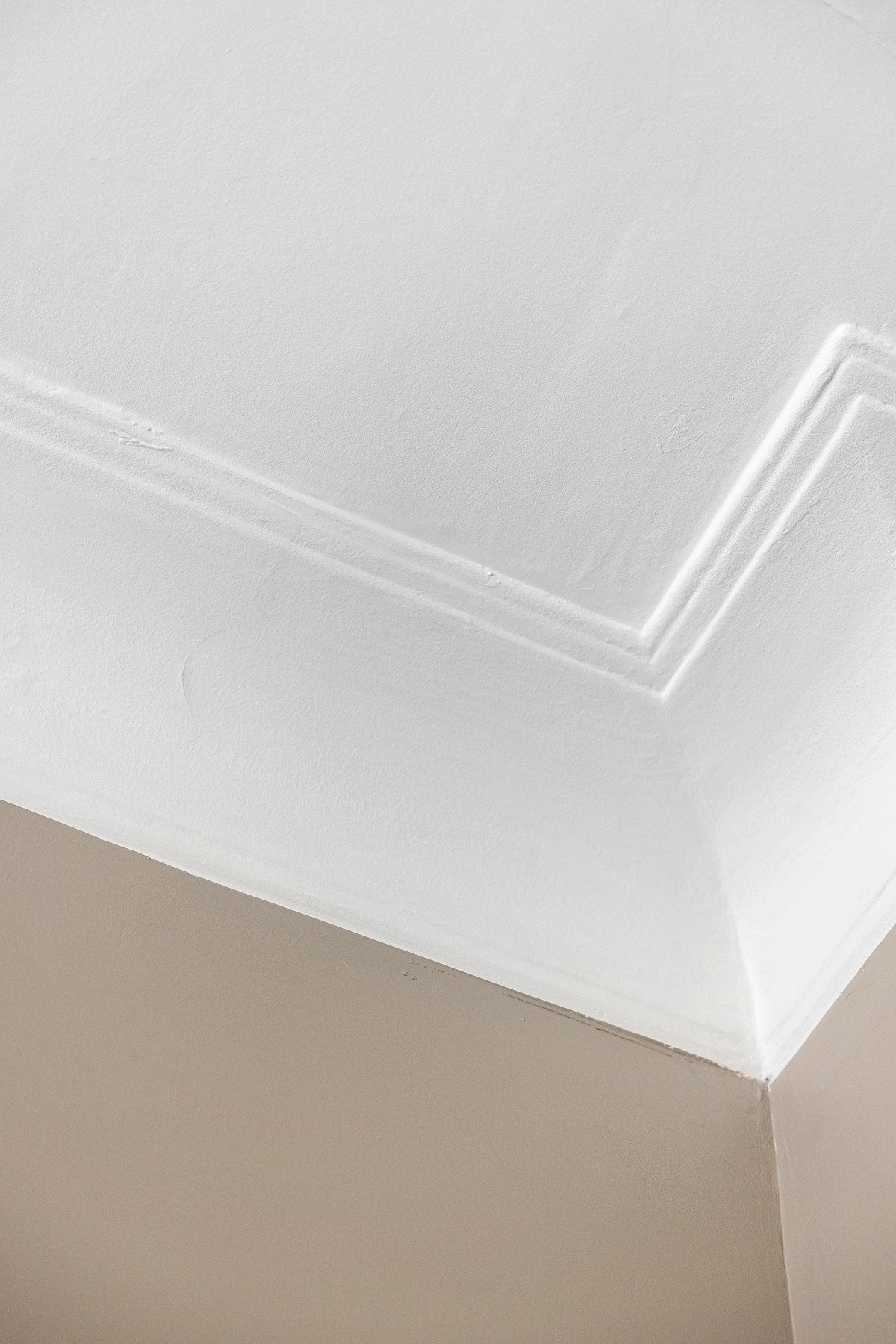 Original stukkatur i TV-stuen Galleribilde