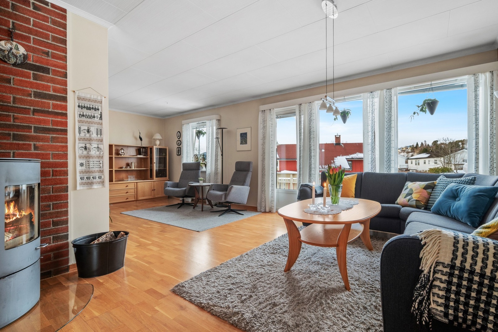 Boligen er opprinnelig oppført i 1969, og har en praktisk og god planløsning. Galleribilde