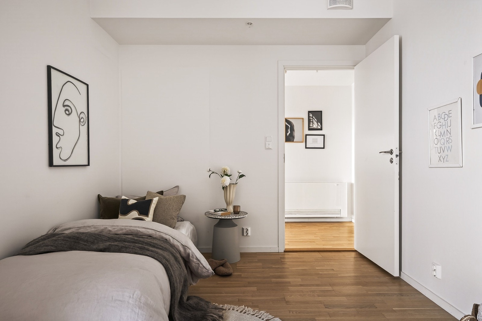 God plass til alt du trenger Galleribilde