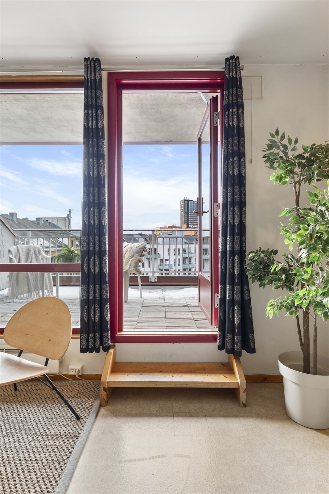 Balkongdør med 2-lags glass fra 2017. Galleribilde