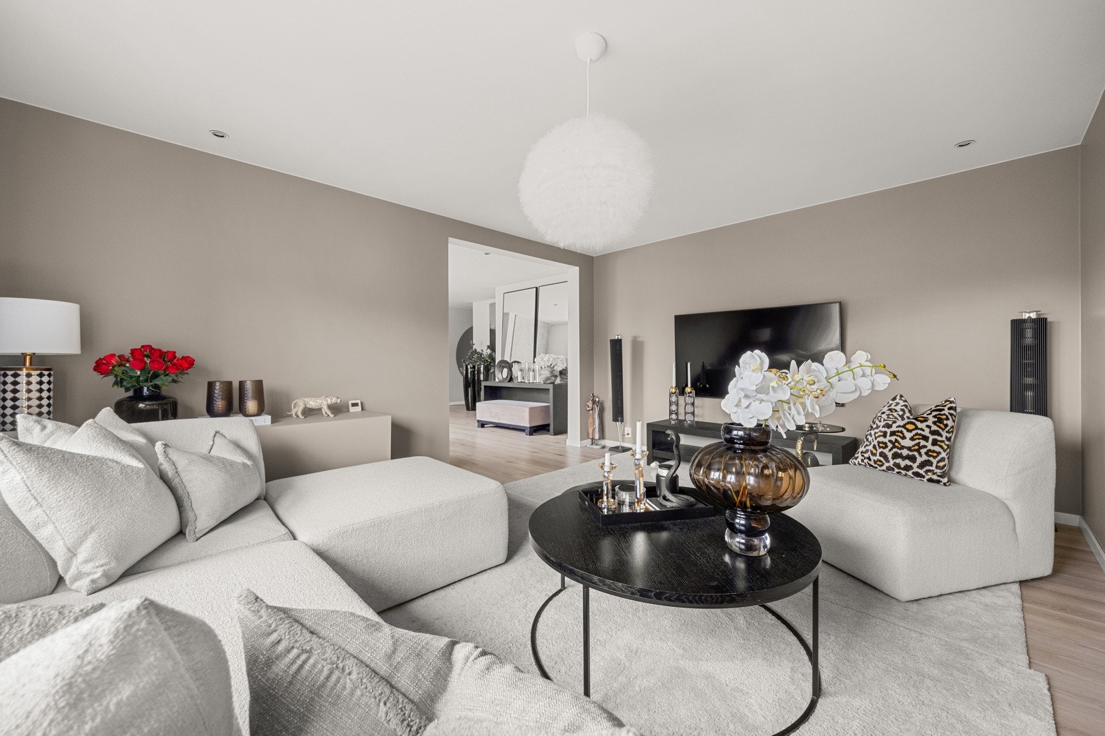 Boligen er i dag tilknyttet Altibox/Viken fiber. Galleribilde