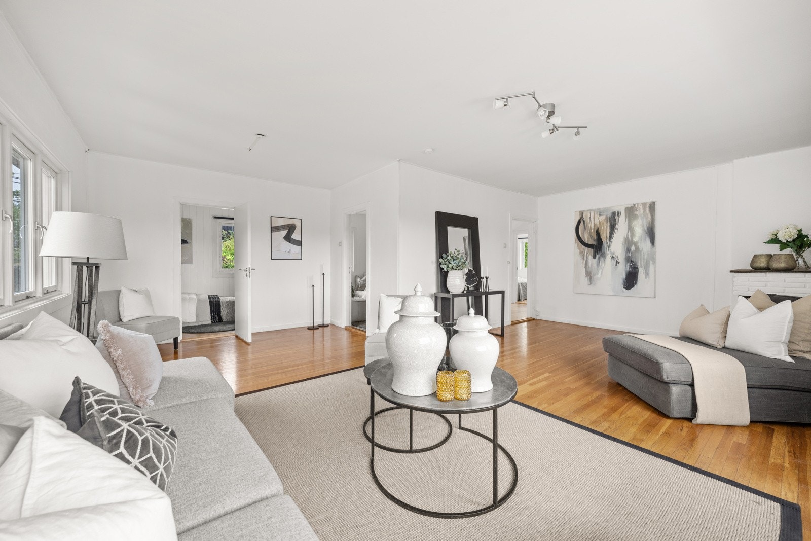 Her kan du enkelt dele av og etablere flere rom om ønskelig. Galleribilde