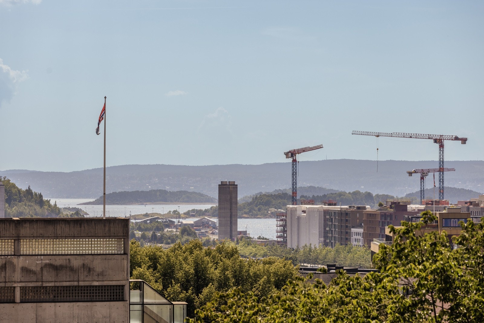På takterrassen har du gode solforhold og nydelig utsikt mot Barcode og Oslofjorden. Galleribilde