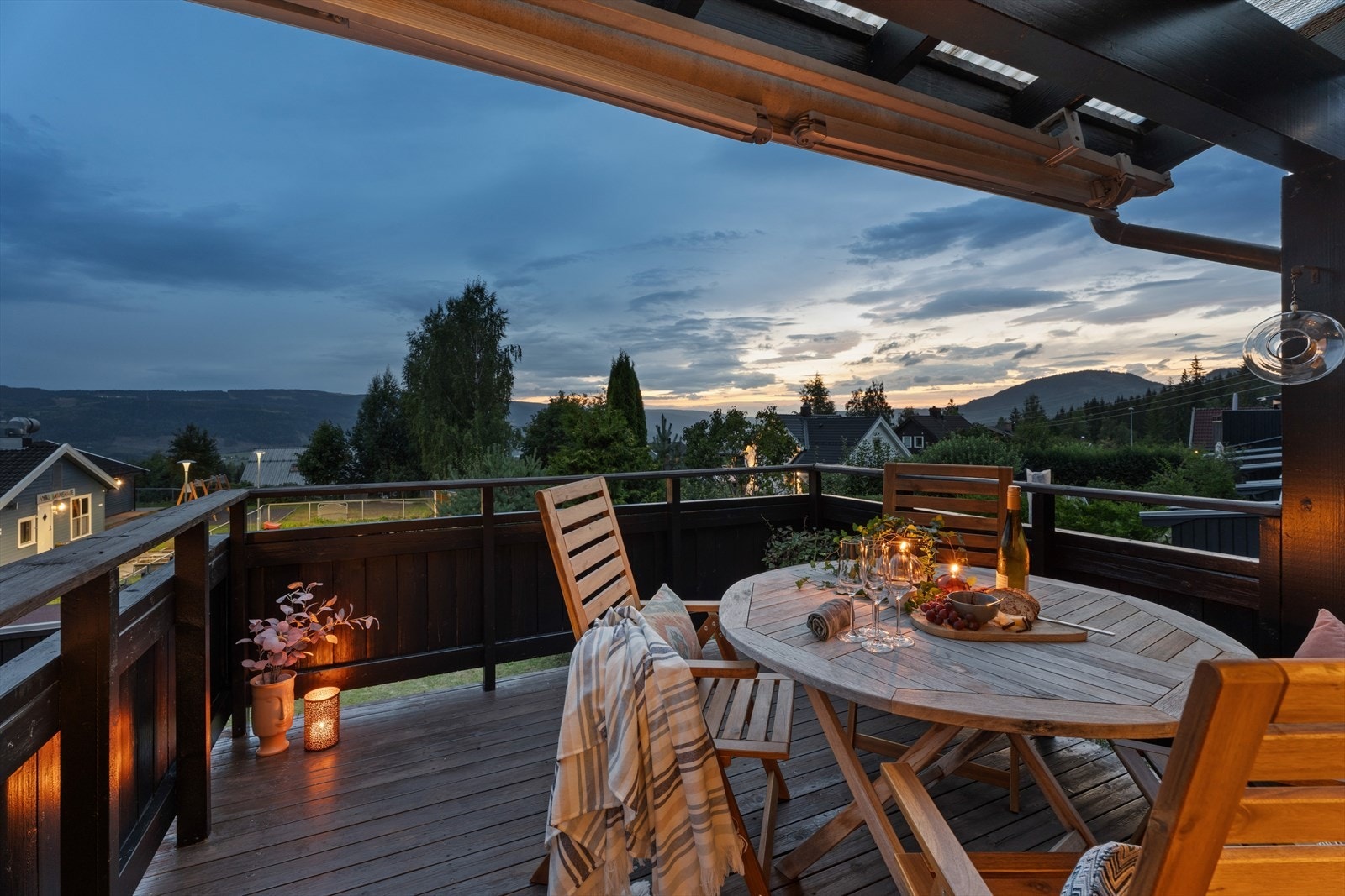 Solnedgang og lange sommerkvelder. Galleribilde