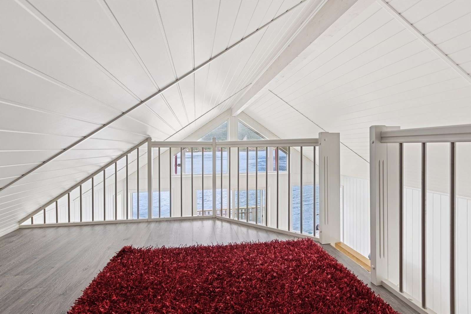 Hemsen over stuen: Kan det være en lesekrok eller en plass for en hvil? Galleribilde