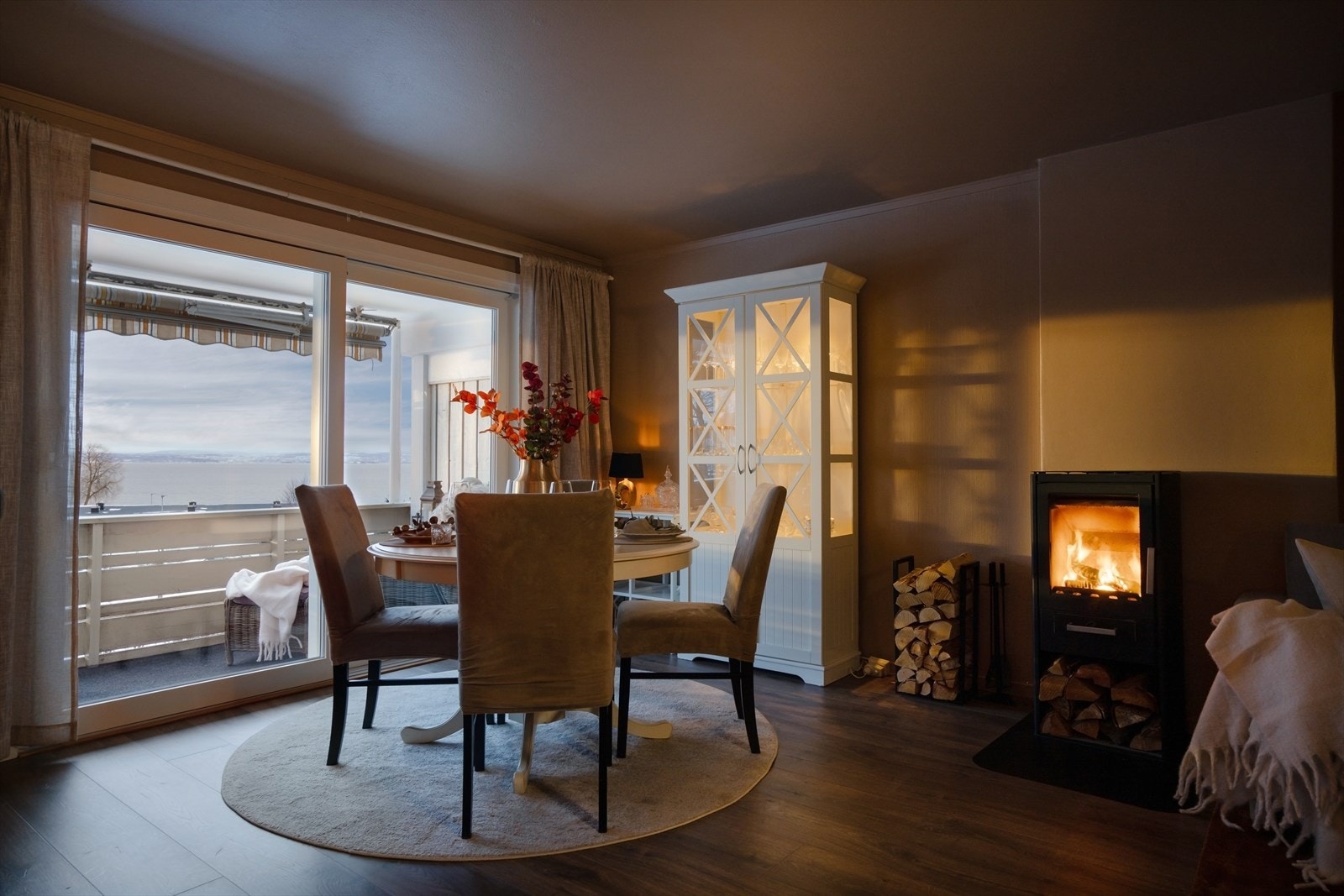 Refsnesalleen 89B formidles av Aktiv Moss v/ Helene Ellefsen! Foto: Stig Heltorp. Galleribilde