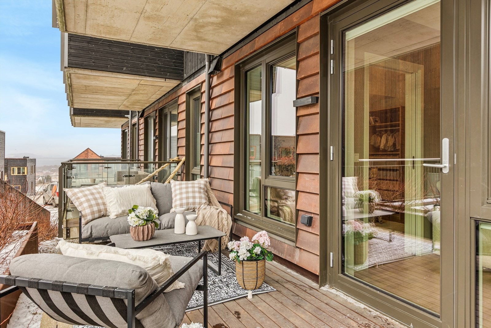 Terrassen er et perfekt samlingssted på finværsdager! Galleribilde