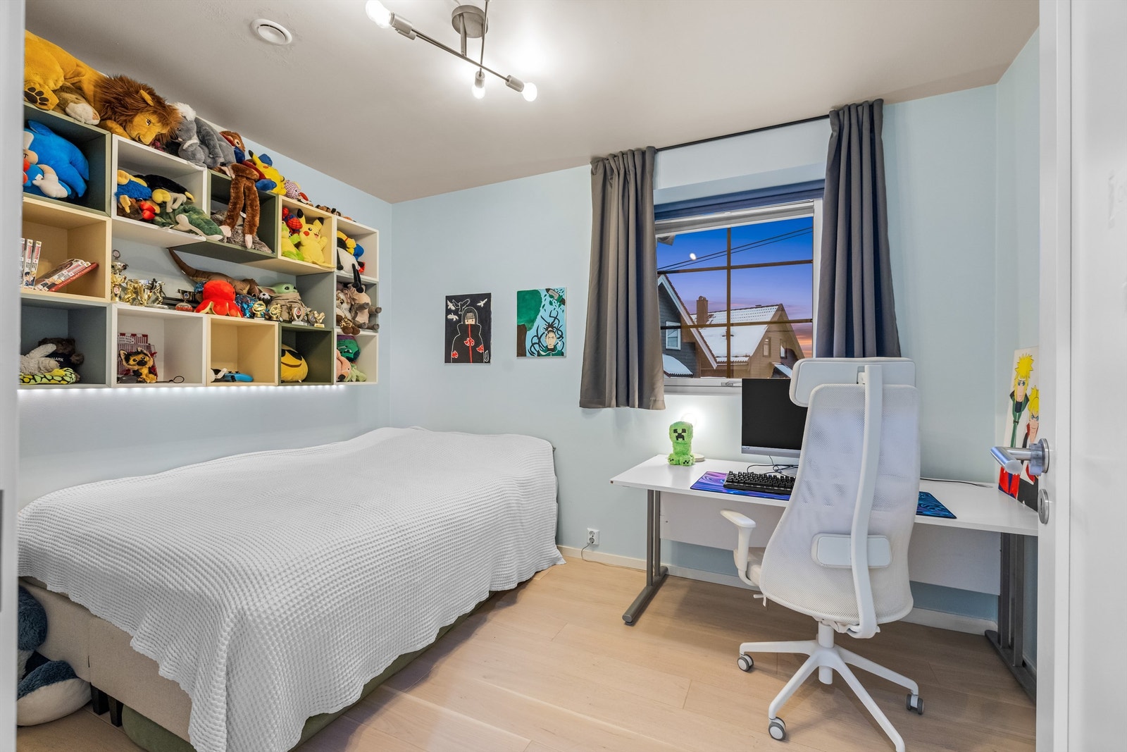 Det andre soverommet på dette planet egner seg godt som barnerom, gjesterom eller kontor. Galleribilde