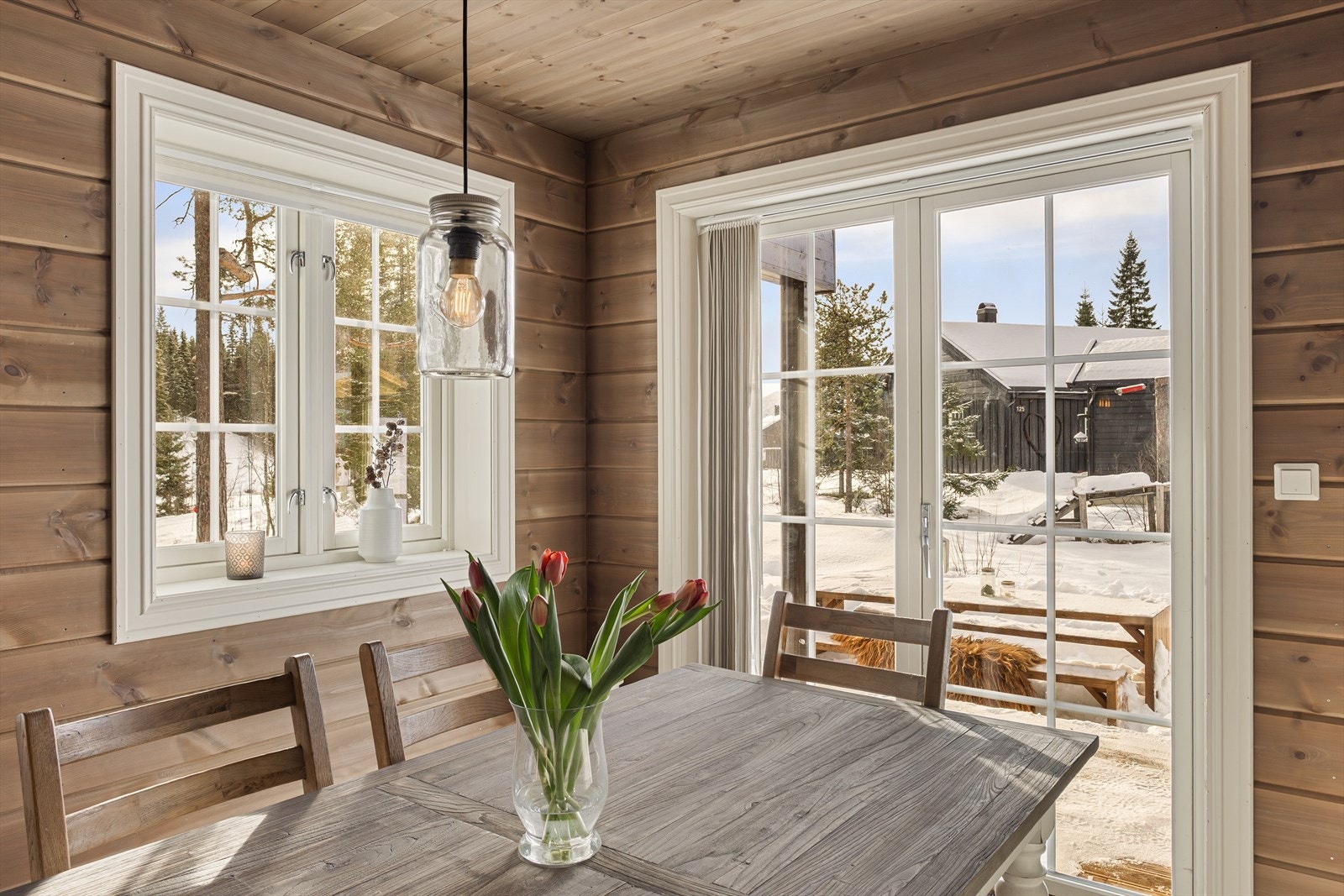 Sees på visning. Kontakt eiendomsmegler Laila Flinterud m95043045 for visning eller mer informasjon. Galleribilde