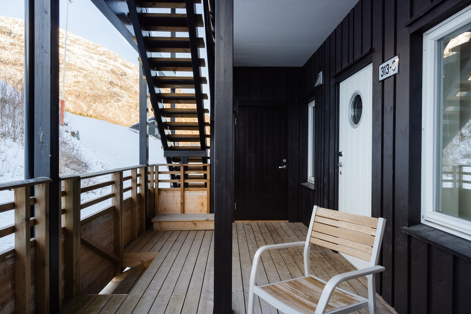 Det følger med 2 bodplasser, samt ekstra oppbevaring på fellesområder Galleribilde