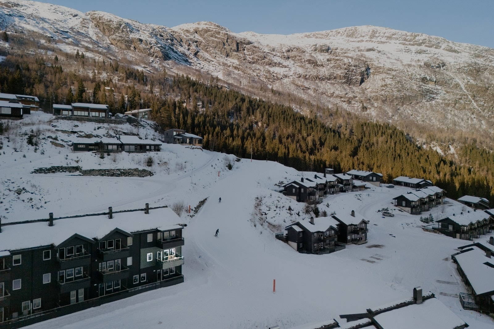 Unik beliggenhet midt i bakken på Voss. Galleribilde