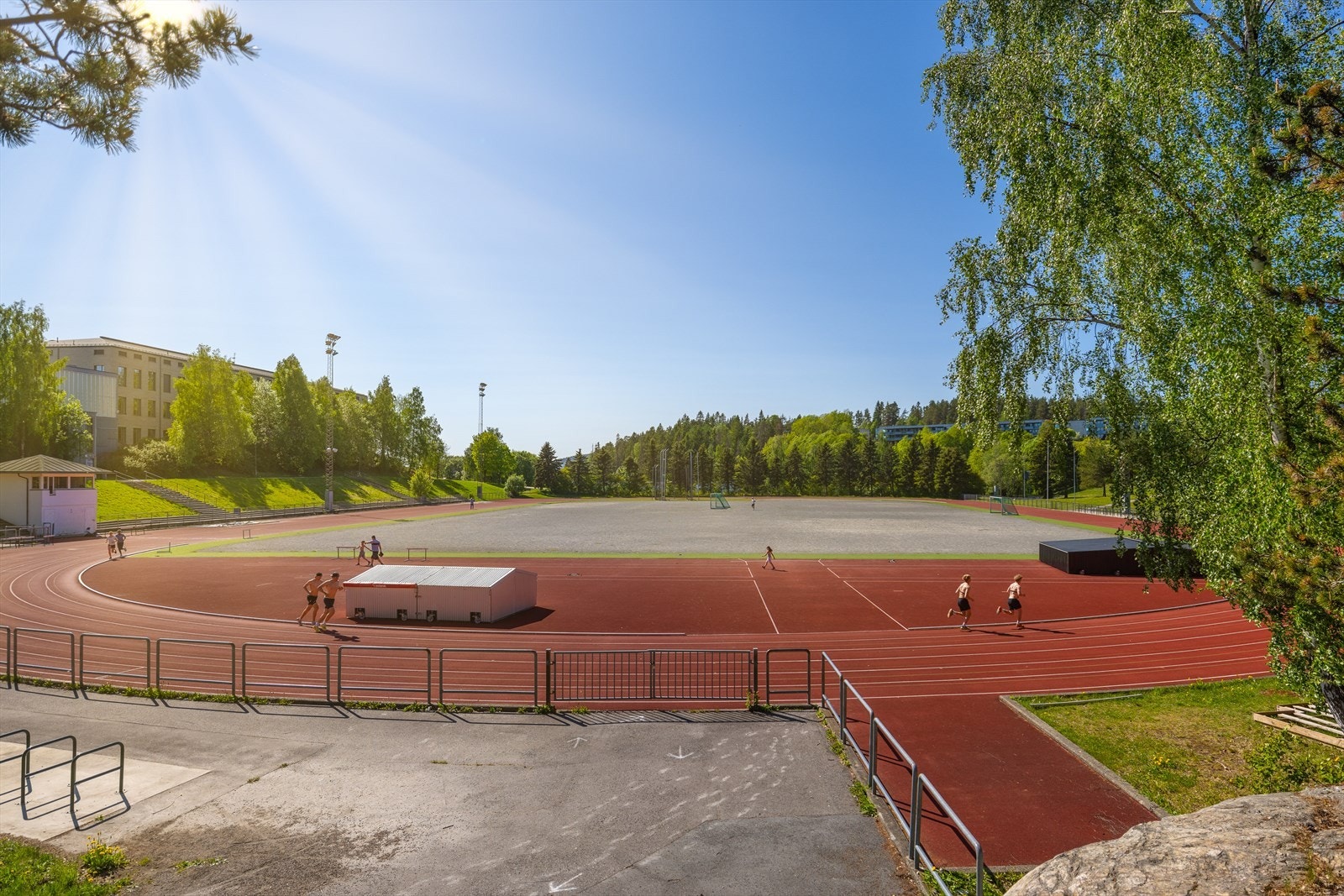 Stovnerbanen/Stovner Stadion. Galleribilde