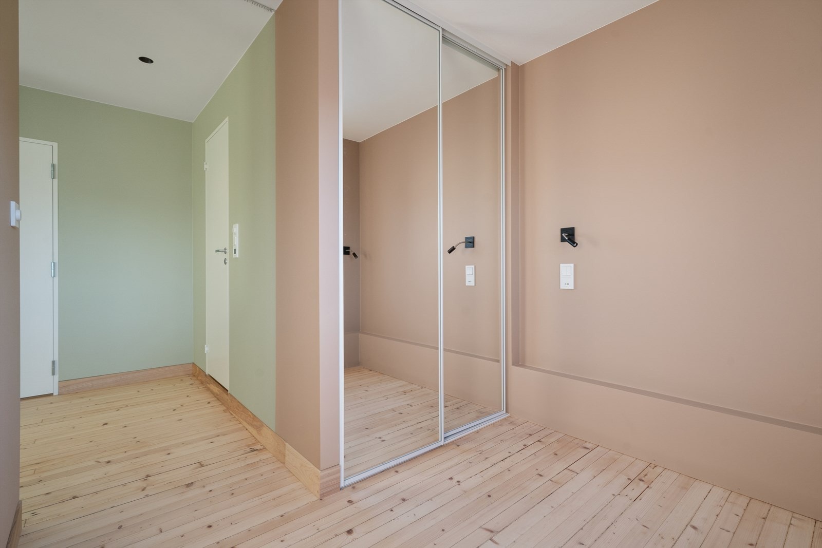 Det elektriske anlegget er også renovert i forbindelse med oppussingen Galleribilde