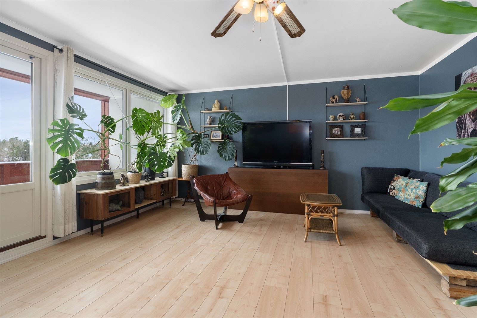 Stue 2. etasje Galleribilde