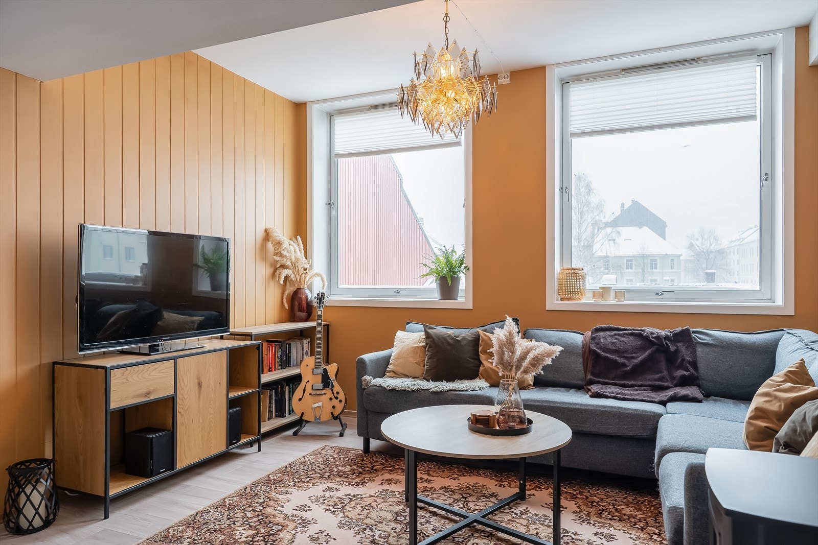 Boligen fremstår som godt vedlikeholdt og har gjennomgående blitt vurdert til tilstandsgrad 0/1 av takstmann. Galleribilde