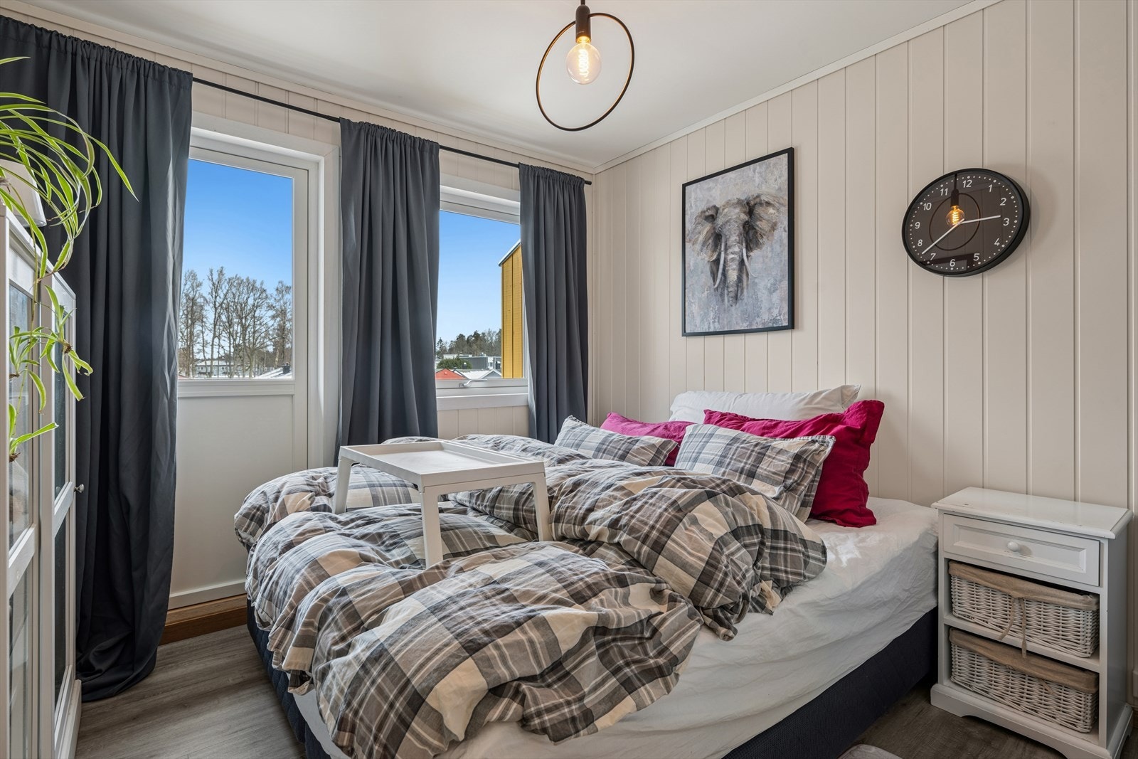 Hovedsoverommet har utgang til luftebalkong. Galleribilde