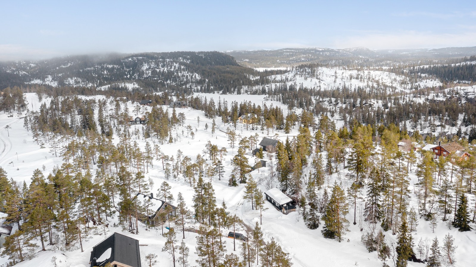 Her kan du nå vakre omgivelser på Svanstulflottene, Narefjell og Ørnenuten eller en flott tur i Huldreløypa Galleribilde
