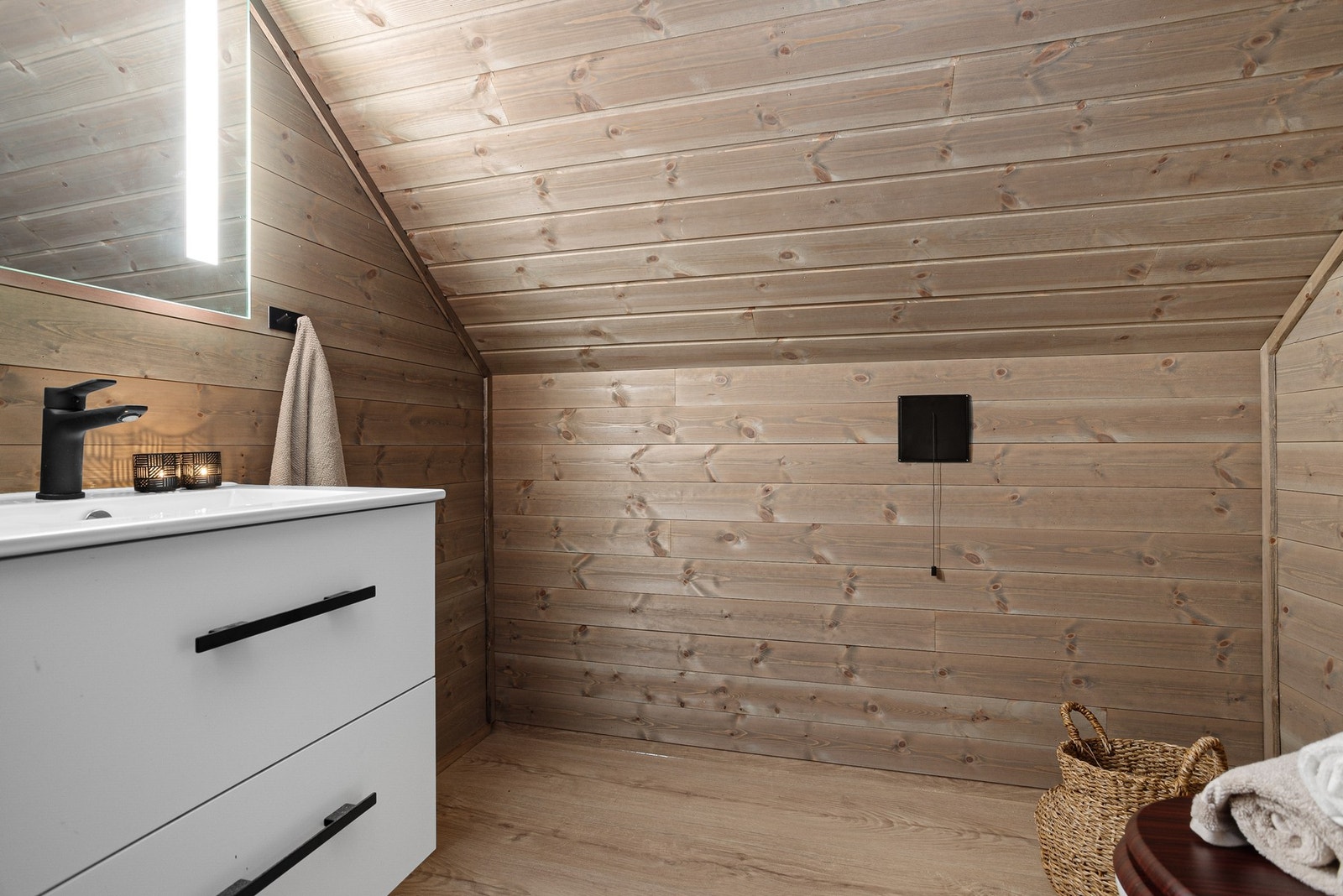 Wc-rom i loftsetasje Galleribilde